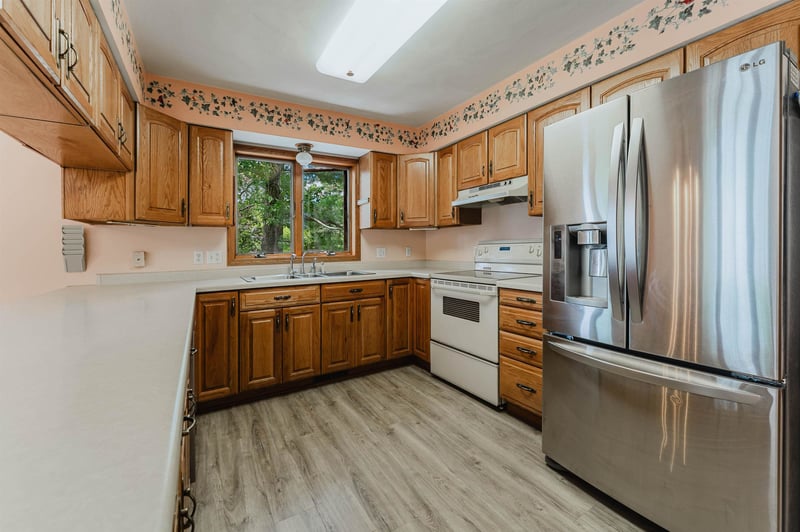 N2804 County Road Y, Clintonville, WI 54929