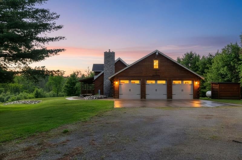 12084 Up North Ln, Crivitz, WI 54114
