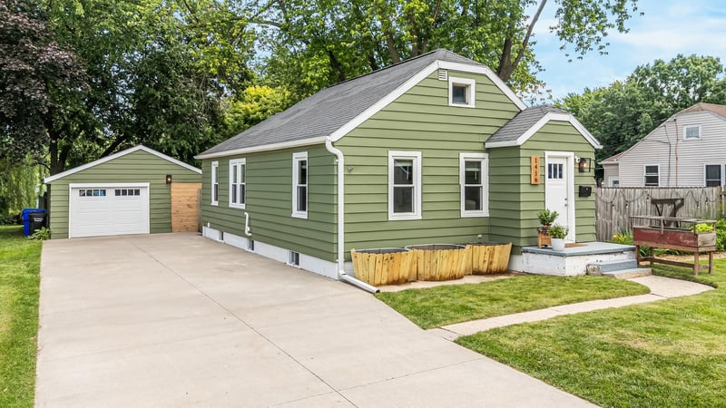 1416 Kenilworth Ave, Appleton, WI 54911