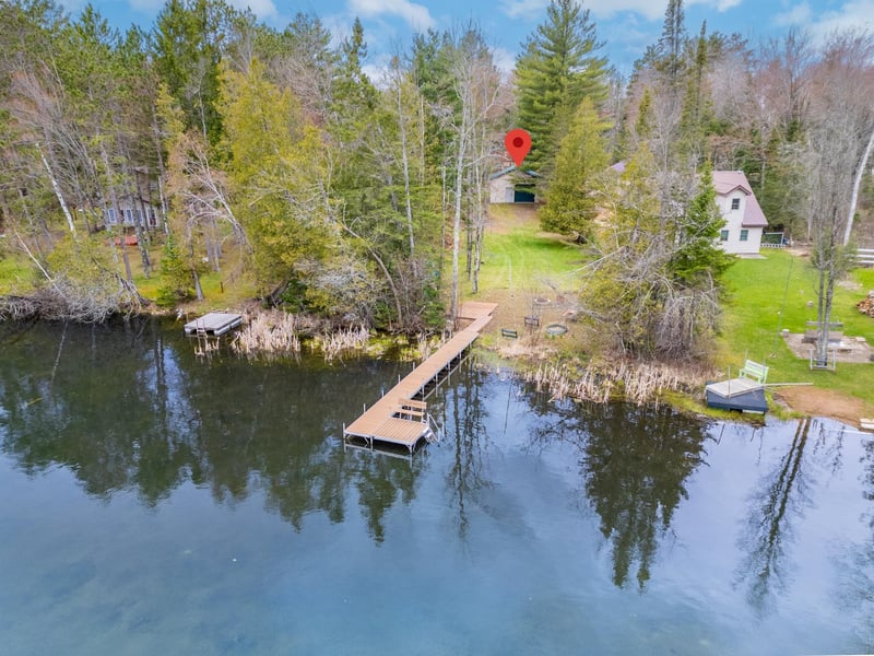 13850 Pavlat Ln, Mountain, WI 54149