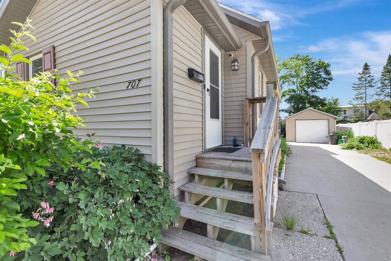 707 Randall St, Appleton, WI 54911