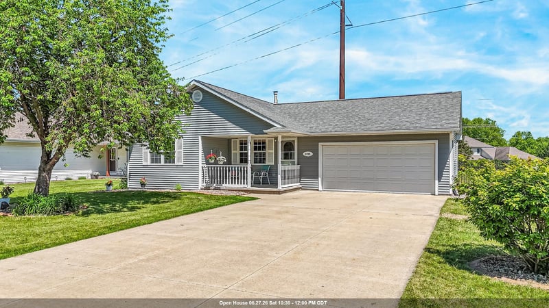 2209 High Meadows Ln, Neenah, WI 54956-0000