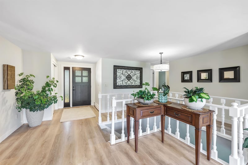 2851 Blue Jay Ln, Green Bay, WI 54313-5801