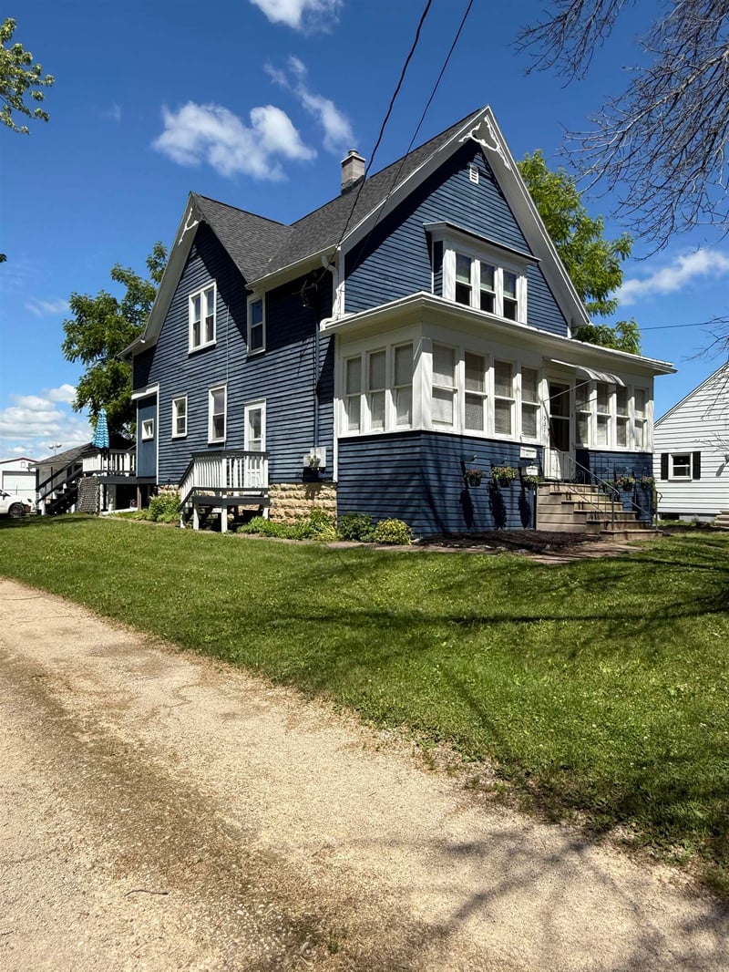 531 Main St, Seymour, WI 54165