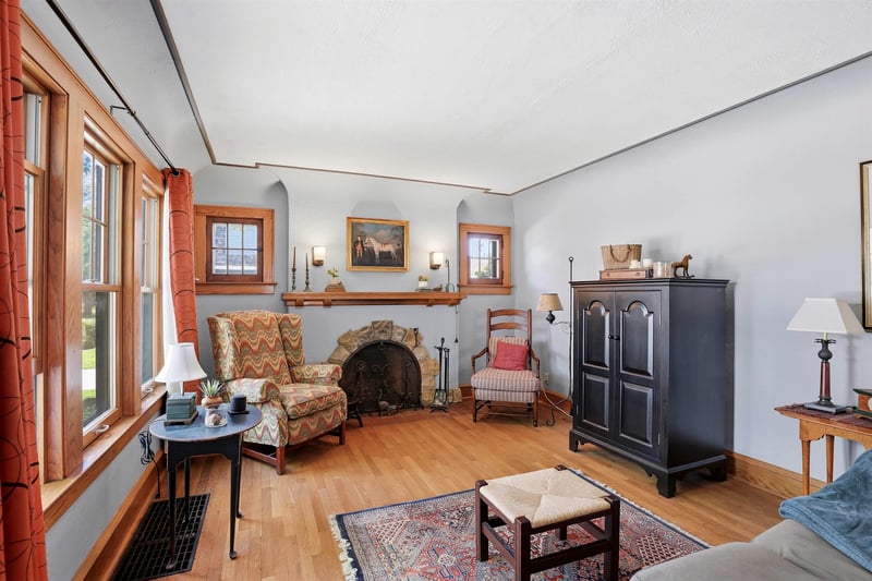 109 Roosevelt St, Appleton, WI 54911