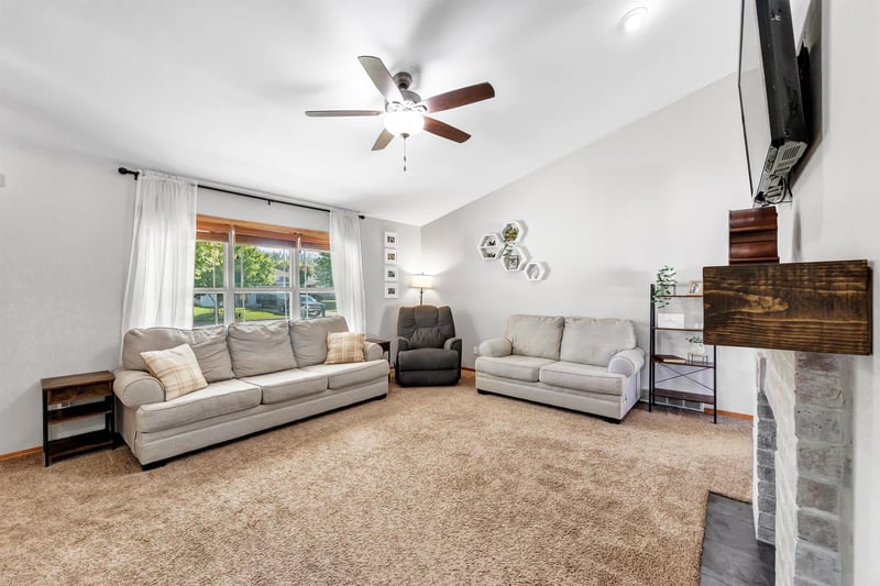1341 Hannah St, Green Bay, WI 54303