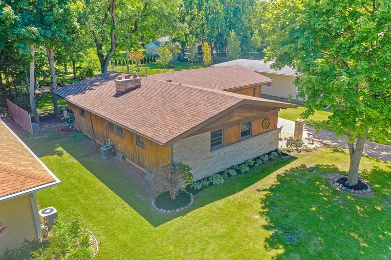 169 25th Ave, Oshkosh, WI 54902