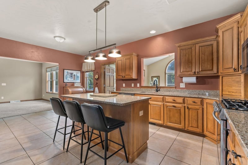 477 Dalton Rd, Neenah, WI 54956