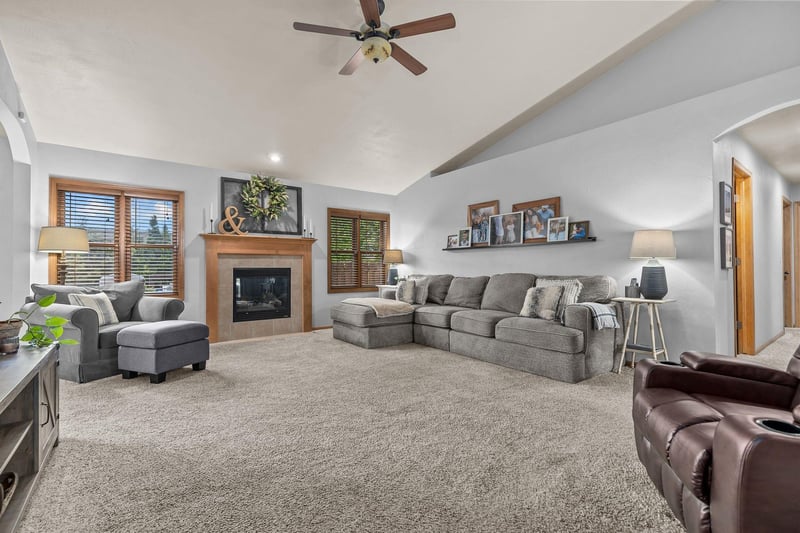 W5546 Mutzy Way, Appleton, WI 54915