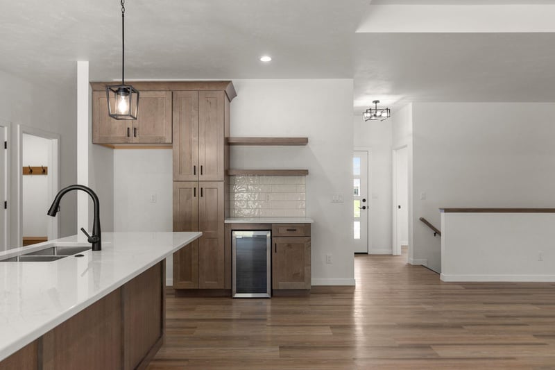 W5758 Cork Ln, Menasha, WI 54952