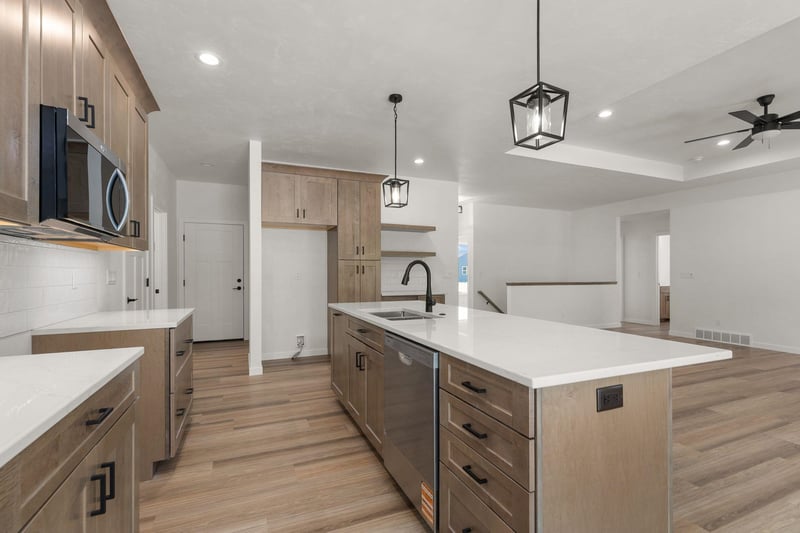 W5758 Cork Ln, Menasha, WI 54952