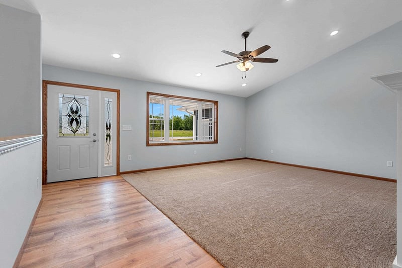 7310 Birdie View Ln, Oconto, WI 54153