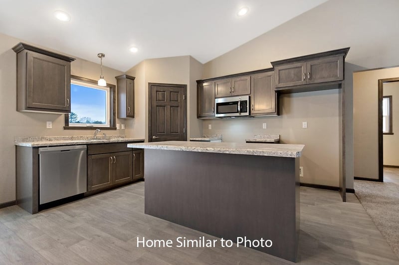 1756 Betty Jean Ln, Green Bay, WI 54313-0000