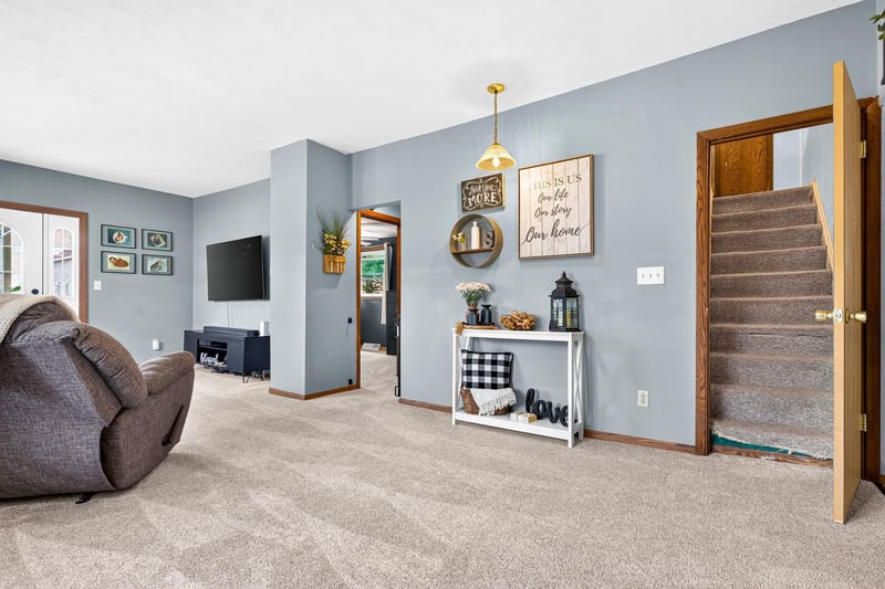 1013 Kimberly Ave, Kimberly, WI 54136-1600