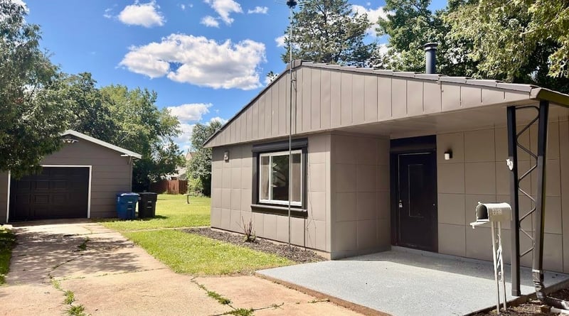 919 4th Ave, Oshkosh, WI 54902