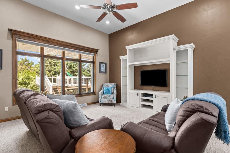 N9197 Jonsch Dr, Appleton, WI 54915