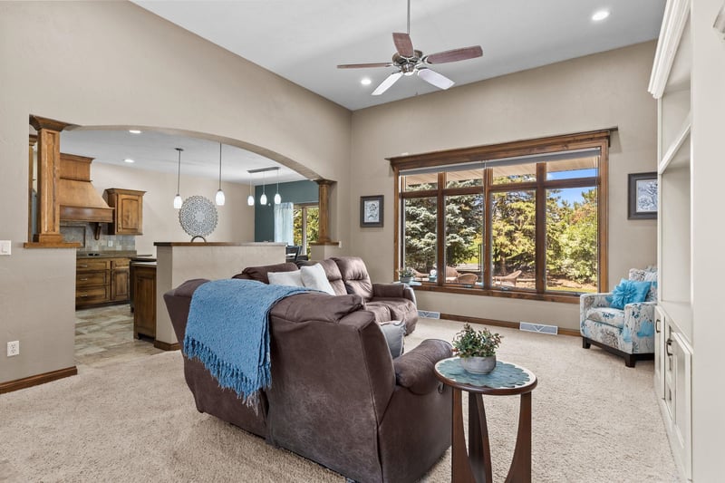 N9197 Jonsch Dr, Appleton, WI 54915