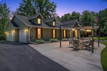 3272 Libby Ln, Green Bay, WI 54313
