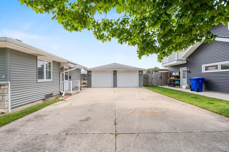 1904 Main Ave, Kaukauna, WI 54130