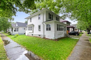 520 Elmore St, Green Bay, WI 54303