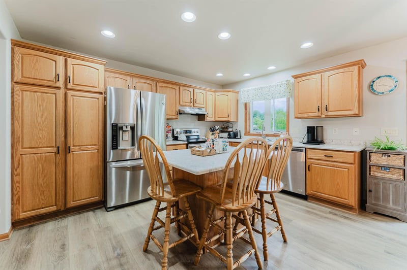 620 Courtland Ave, Oshkosh, WI 54901