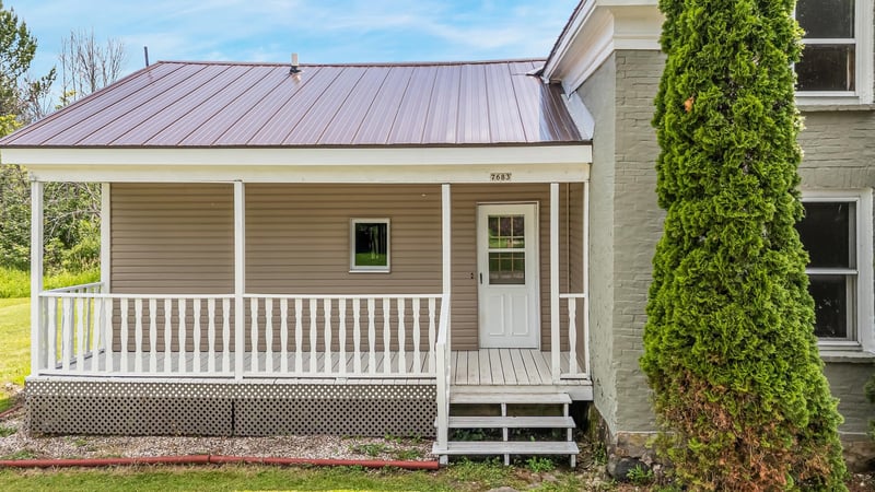 7683 County Road Ii, Fremont, WI 54940