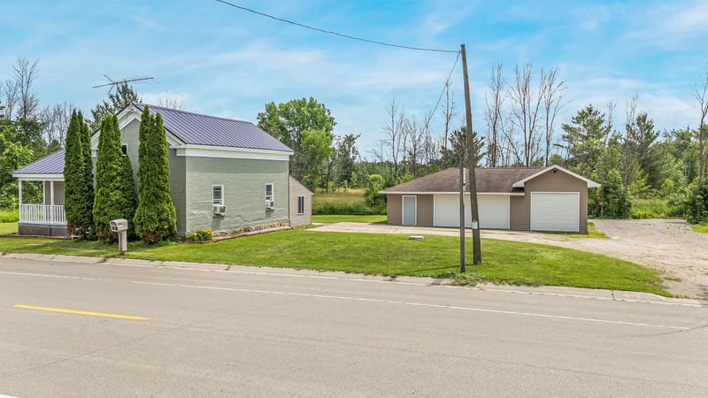 7683 County Road Ii, Fremont, WI 54940