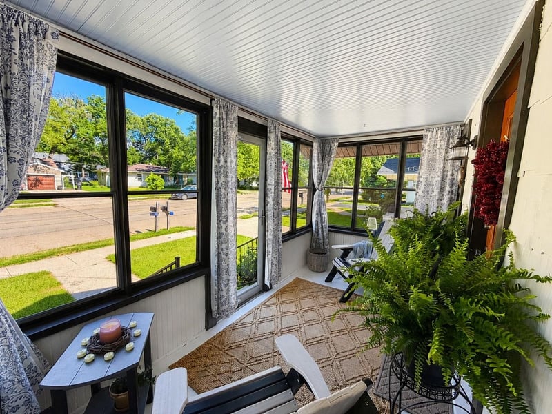 1917 Vinland St, Oshkosh, WI 54901-2246