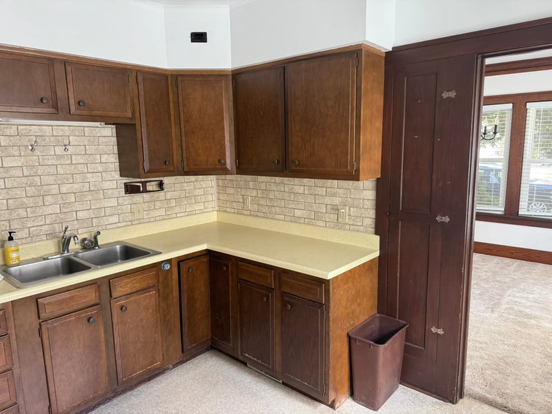117 23rd Ave, Oshkosh, WI 54902