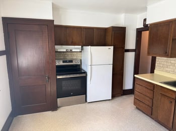 117 23rd Ave, Oshkosh, WI 54902