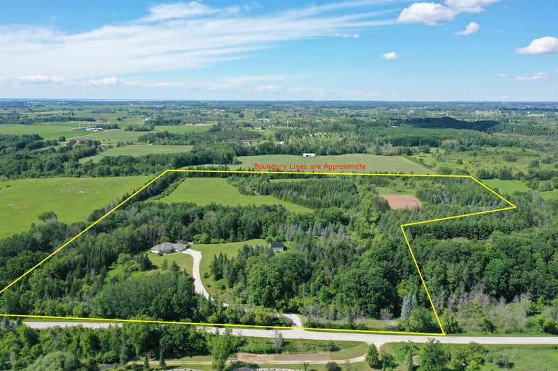 4437 Pine Grove Rd, Denmark, WI 54208