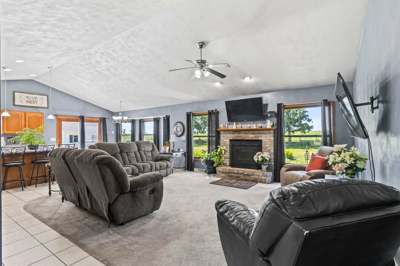 N3151 State Road 76, Hortonville, WI 54944
