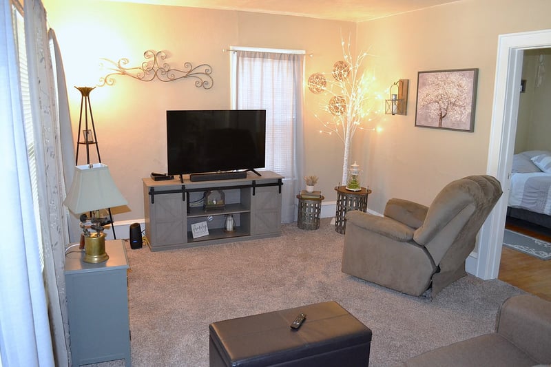 902 4th Ave, Oshkosh, WI 54902-5808