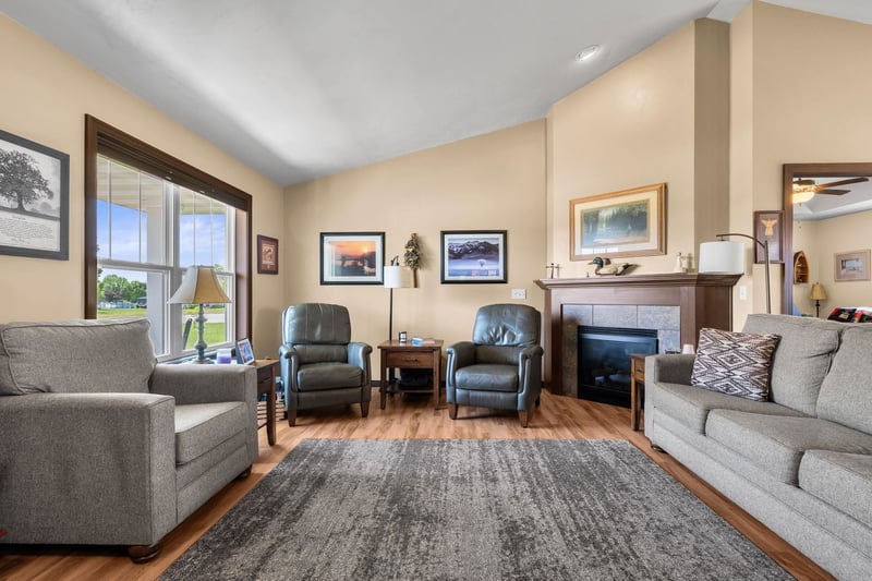 567 Fair St, Wrightstown, WI 54180-1235