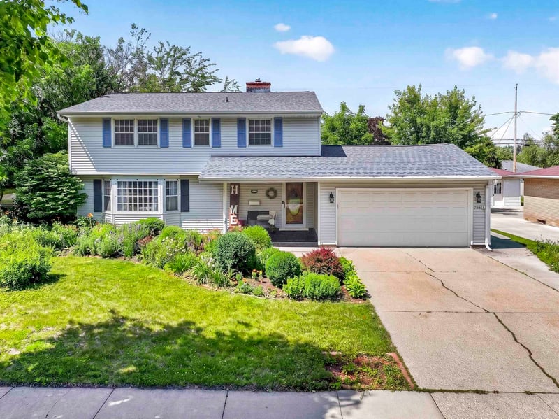 700 Lindbergh St, Appleton, WI 54911