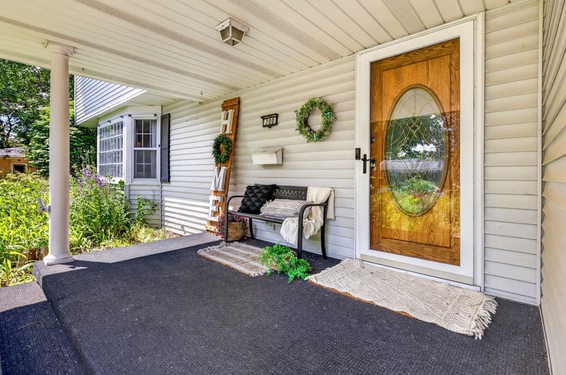 700 Lindbergh St, Appleton, WI 54911