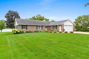 503 Riverside Dr, Shawano, WI 54166