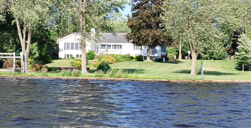 503 Riverside Dr, Shawano, WI 54166