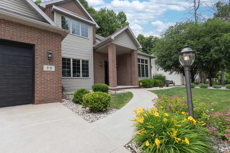 59 Brentwood Ln, Appleton, WI 54915
