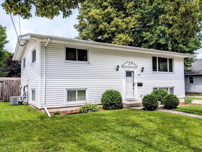 1407 Kernan Ave, Appleton, WI 54915