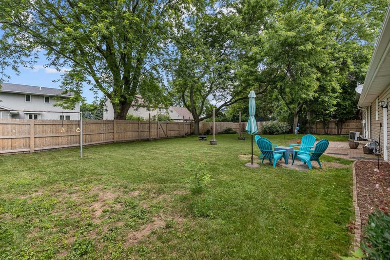 732 Manchester Rd, Neenah, WI 54956