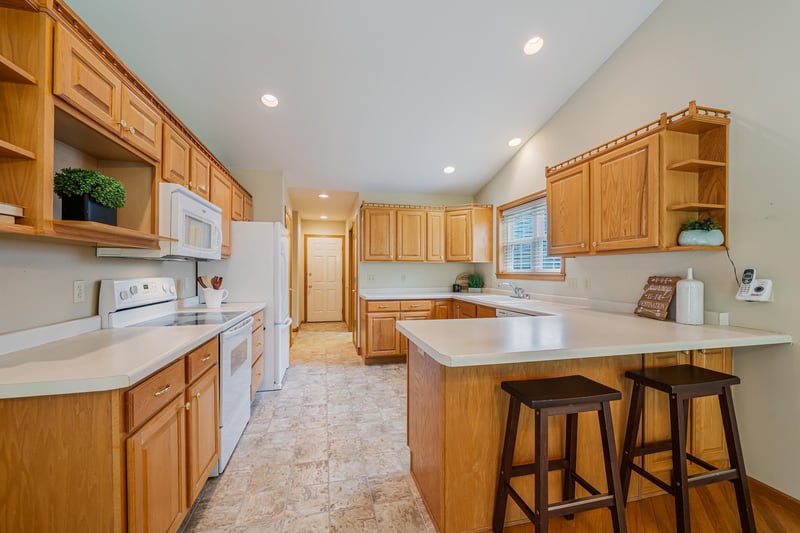 1424 Keystone Ln, Appleton, WI 54913