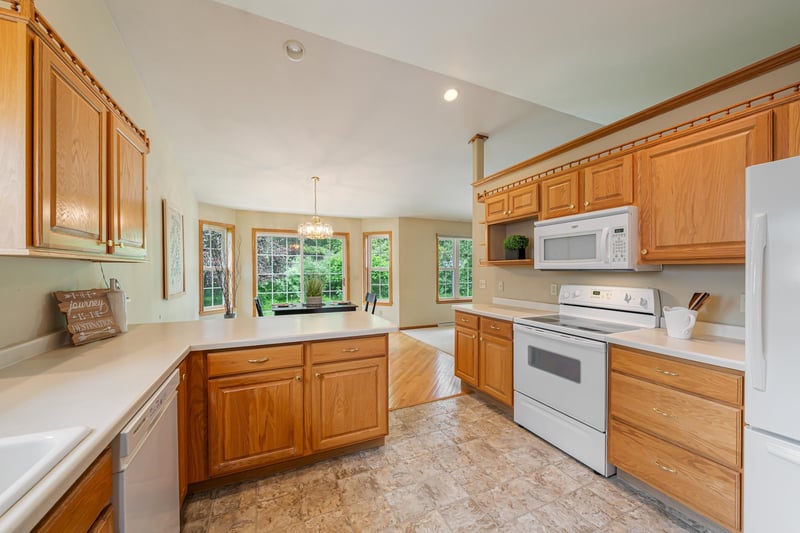 1424 Keystone Ln, Appleton, WI 54913