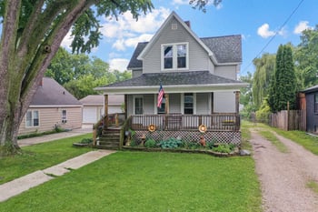 1436 Crooks St, Green Bay, WI 54301-3823