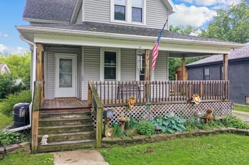 1436 Crooks St, Green Bay, WI 54301-3823