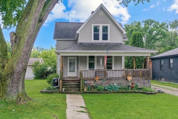 1436 Crooks St, Green Bay, WI 54301-3823