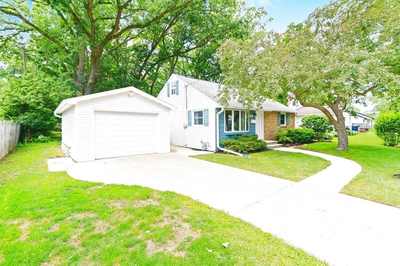 2030 Libal St, Green Bay, WI 54301-2263