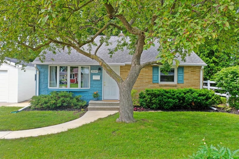 2030 Libal St, Green Bay, WI 54301-2263