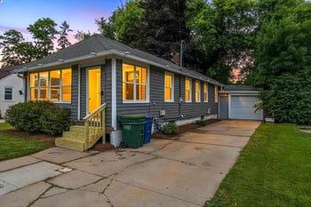 1341 Mccormick St, Green Bay, WI 54301