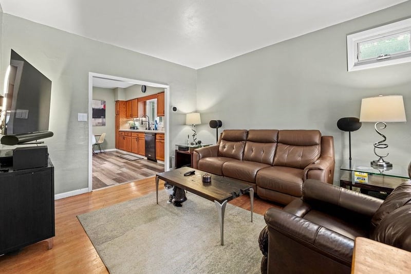 644 Jefferson St, Oshkosh, WI 54901-4556